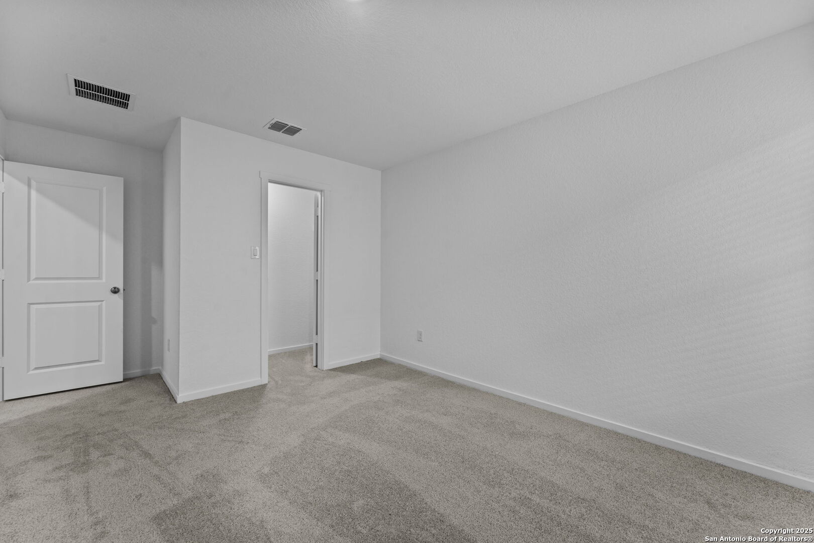 7702 Nessie Trail San Antonio TX 78227