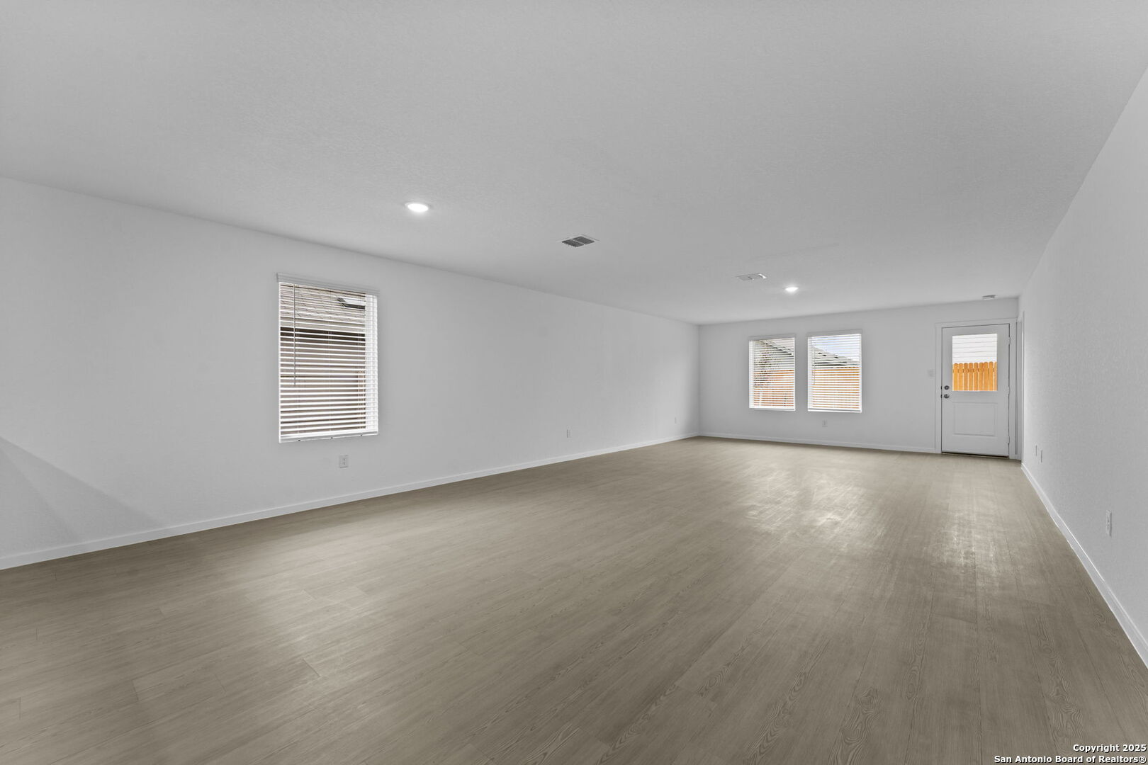 7702 Nessie Trail San Antonio TX 78227