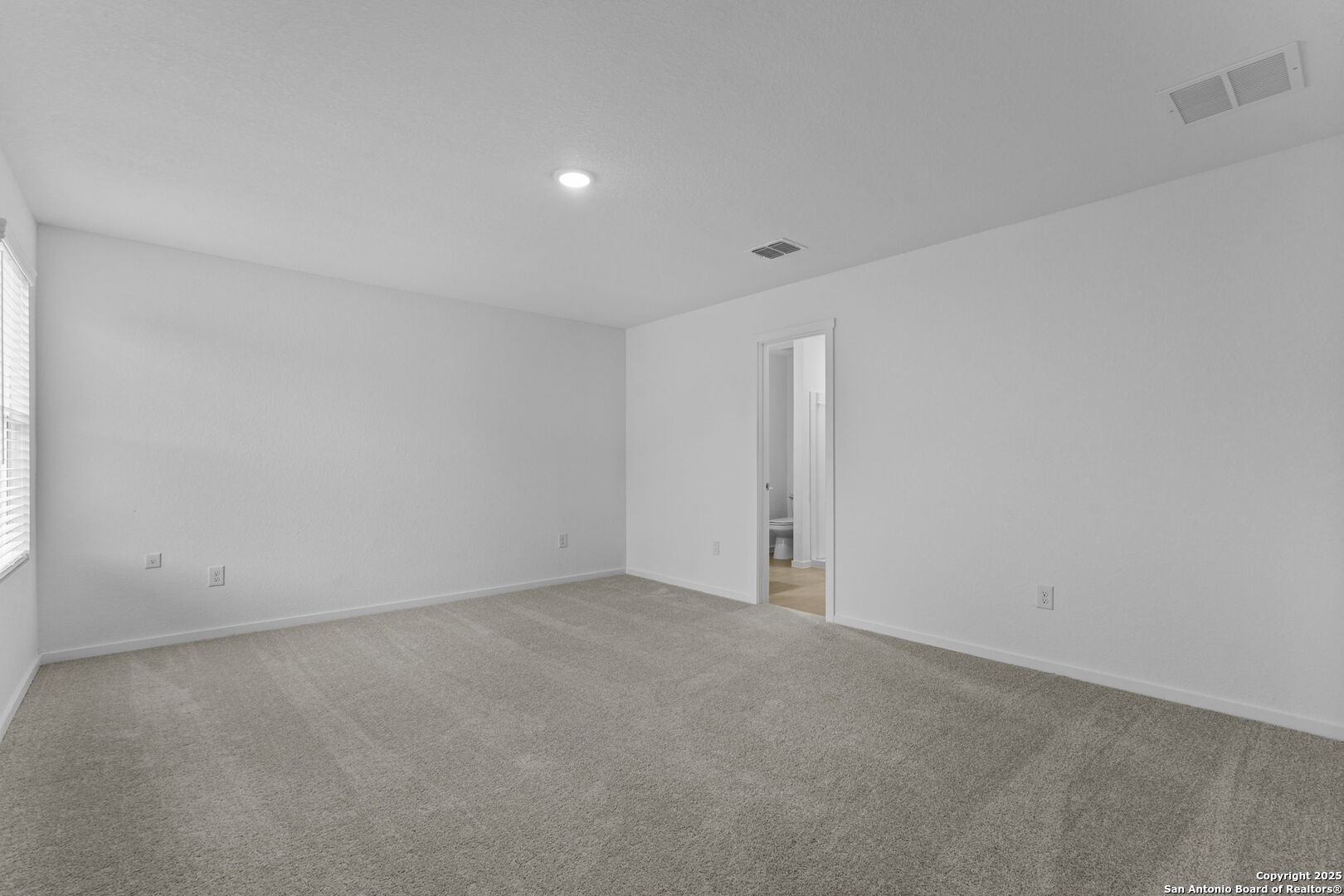 7702 Nessie Trail San Antonio TX 78227