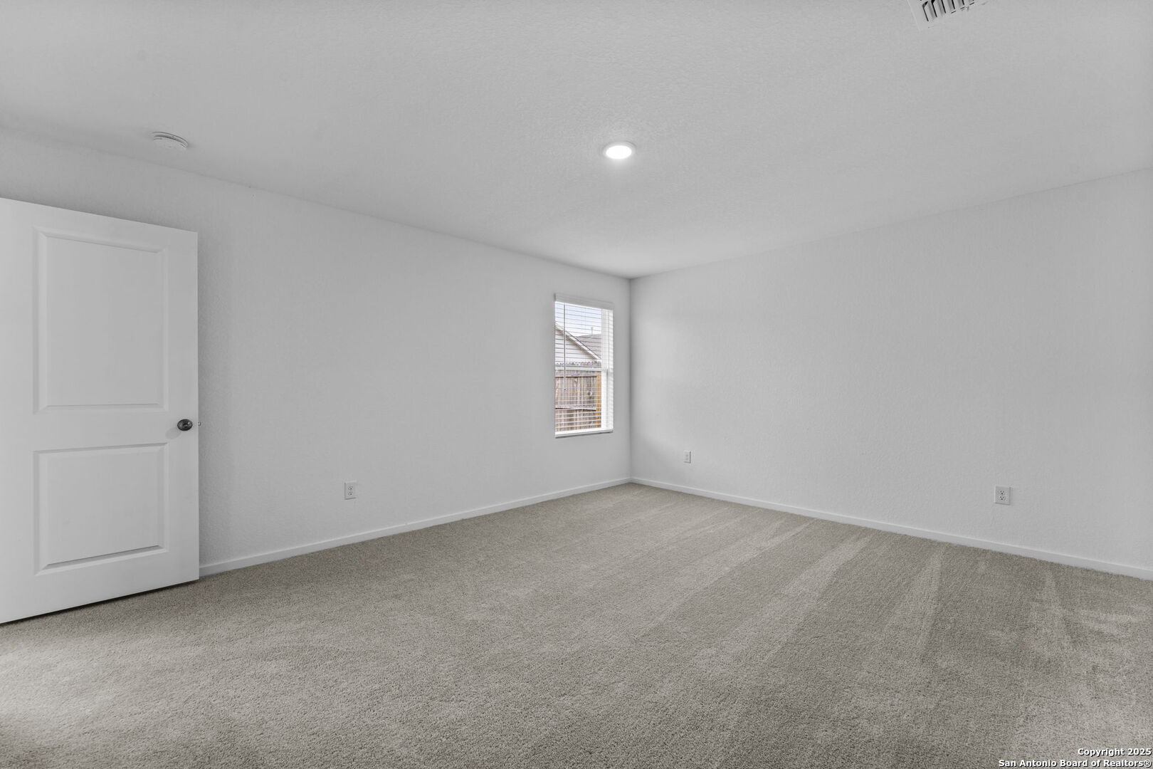 7702 Nessie Trail San Antonio TX 78227