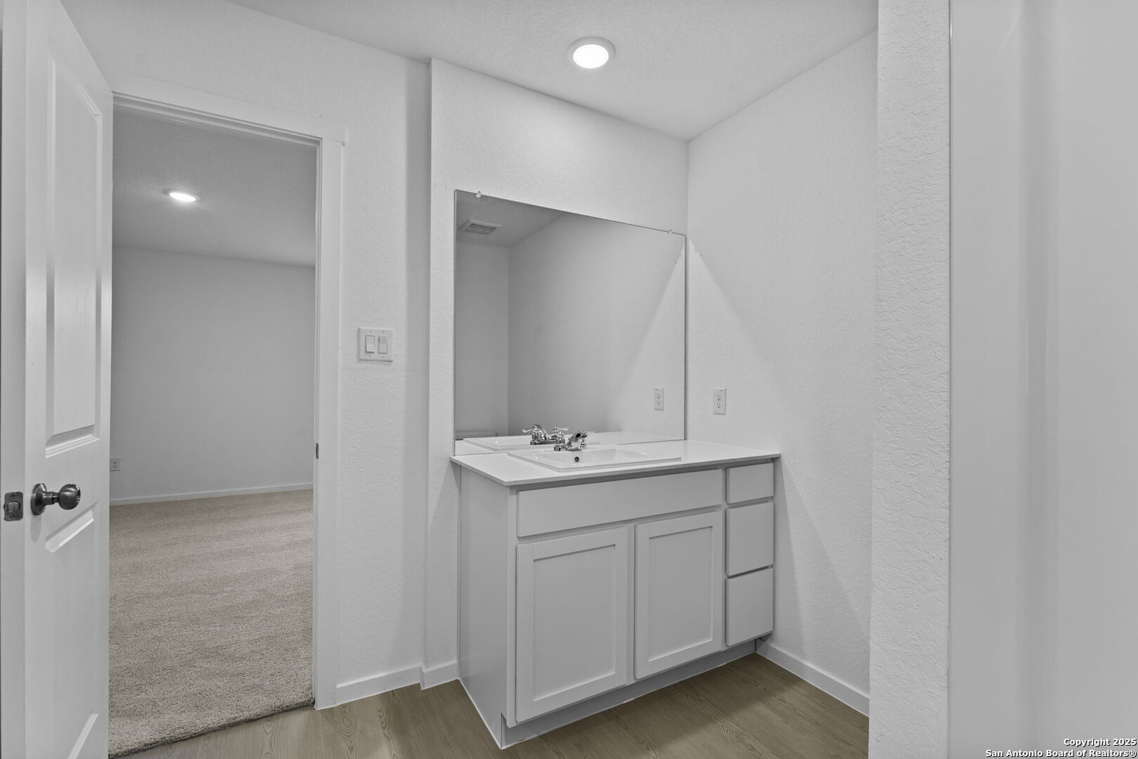 7702 Nessie Trail San Antonio TX 78227