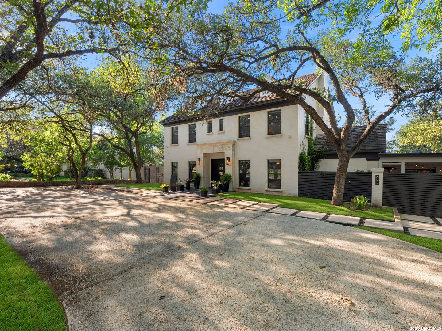 627 E Olmos Drive San Antonio TX 78212