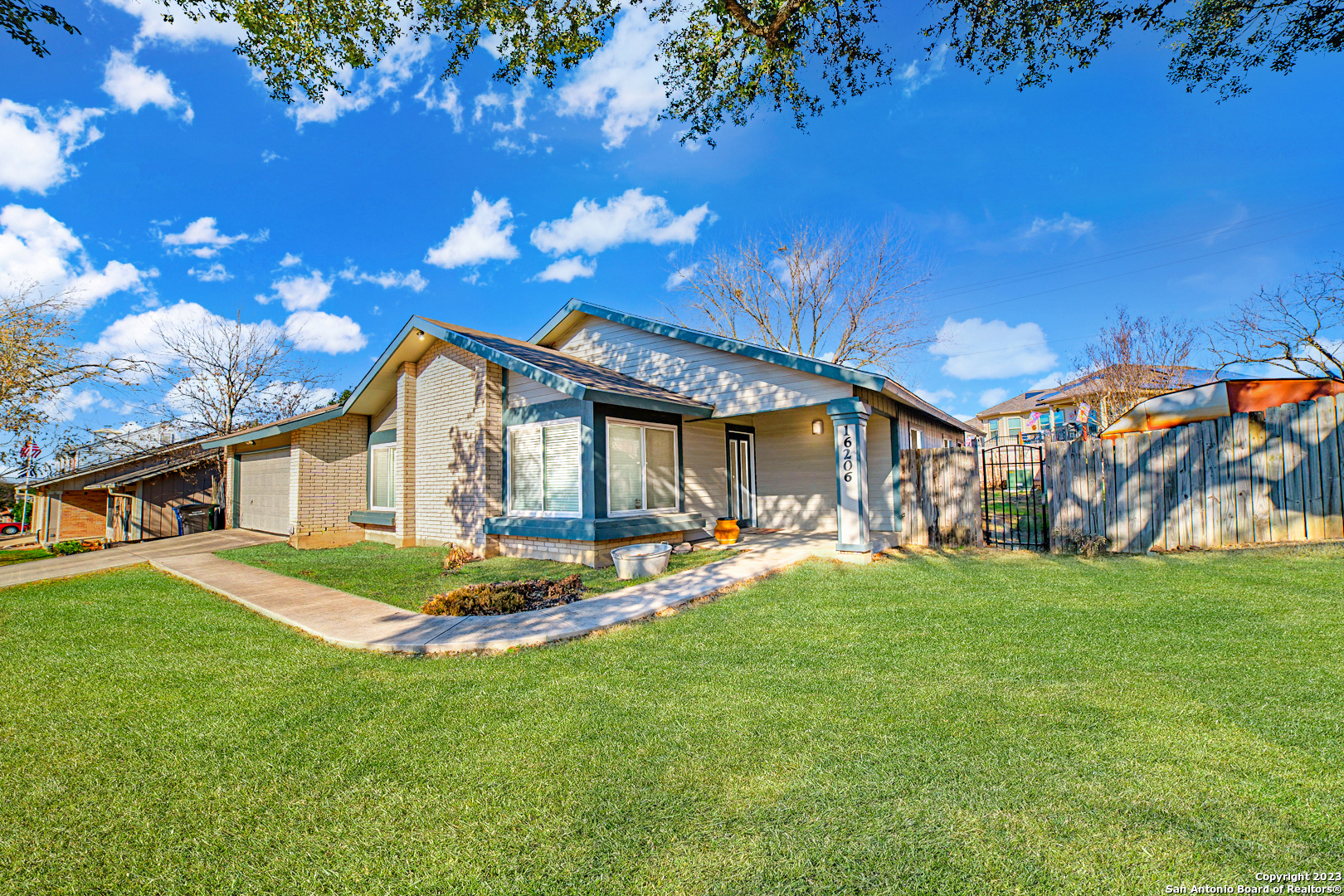 16206 Bear Run Street San Antonio TX 78247