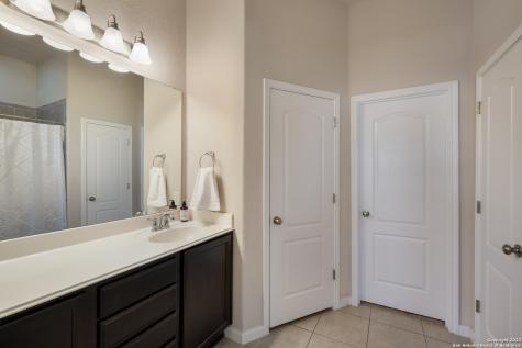 8619 Angelina Parke San Antonio TX 78254
