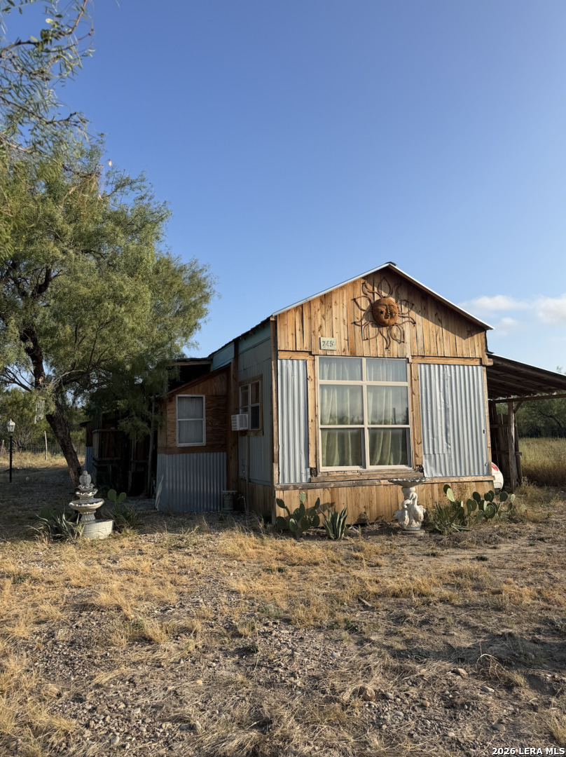 245 E Maverick Street El Indio TX 78860
