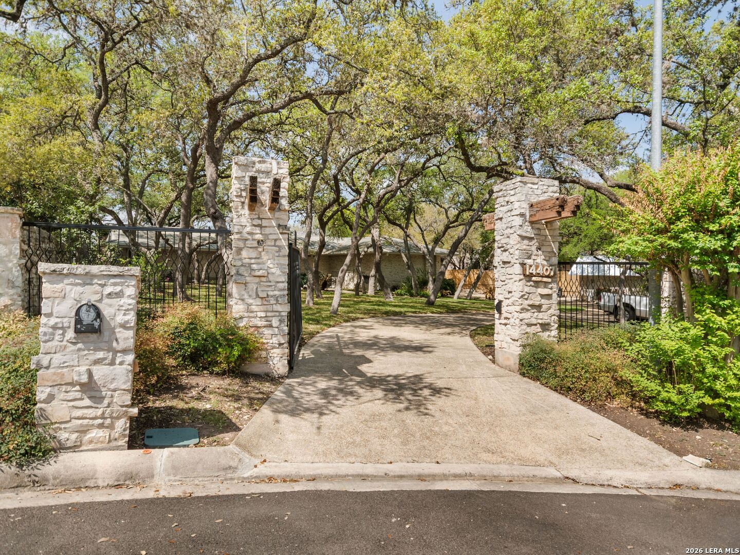 14407 Challedon Circle San Antonio TX 78248