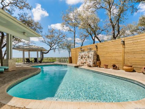 14407 Challedon Circle San Antonio TX 78248