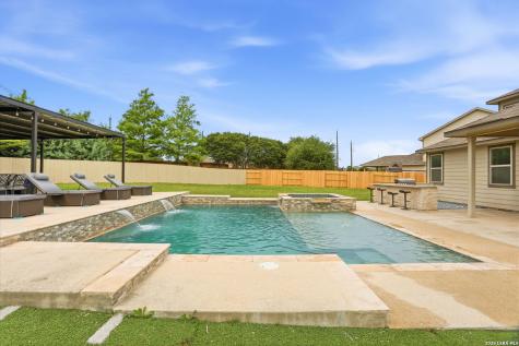13102 Dakota Valley San Antonio TX 78254