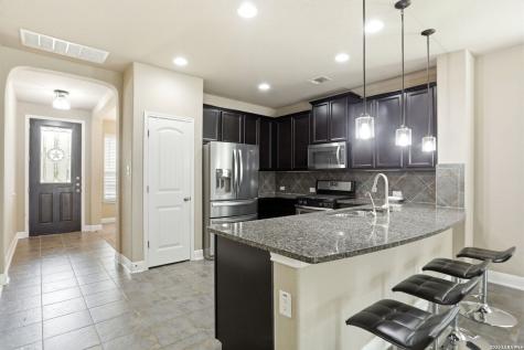 13102 Dakota Valley San Antonio TX 78254