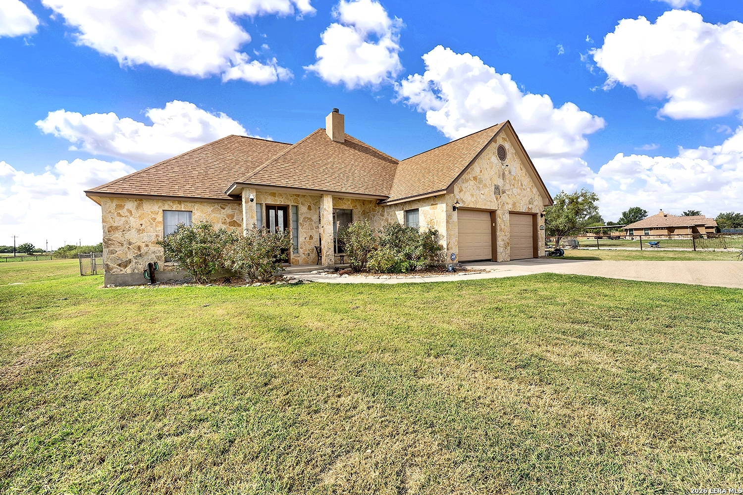 101 Hickory Run La Vernia TX 78121