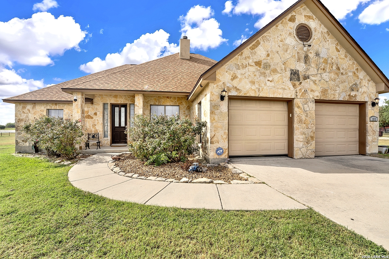 101 Hickory Run La Vernia TX 78121