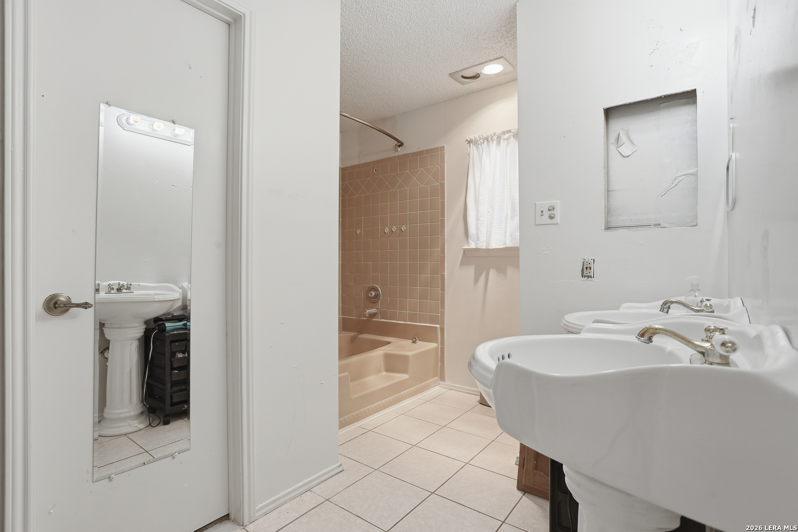8322 Timber Glen San Antonio TX 78250