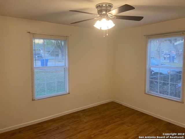 6022 Castle Hunt San Antonio TX 78218