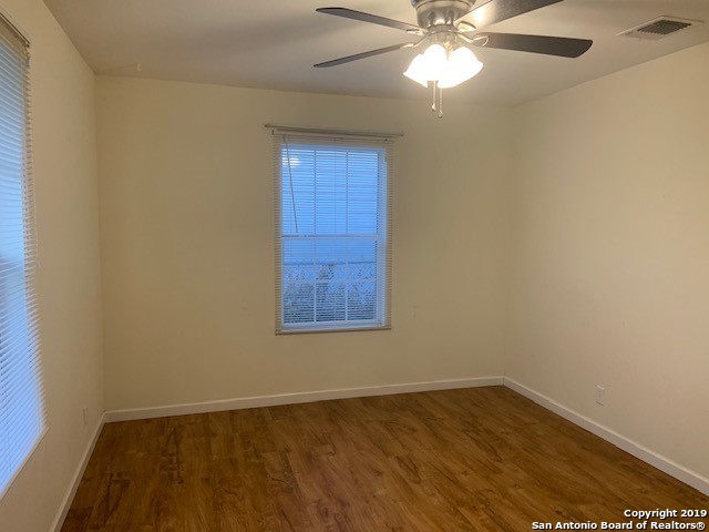 6022 Castle Hunt San Antonio TX 78218