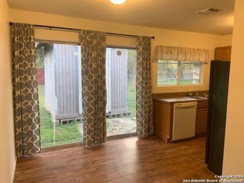 6022 Castle Hunt San Antonio TX 78218