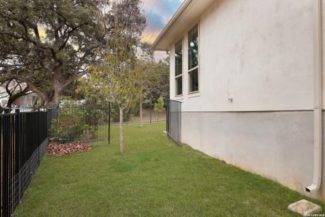 117 Wildrose Hill Boerne TX 78006