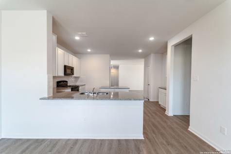 11131 Hudler Avenue Converse TX 78109