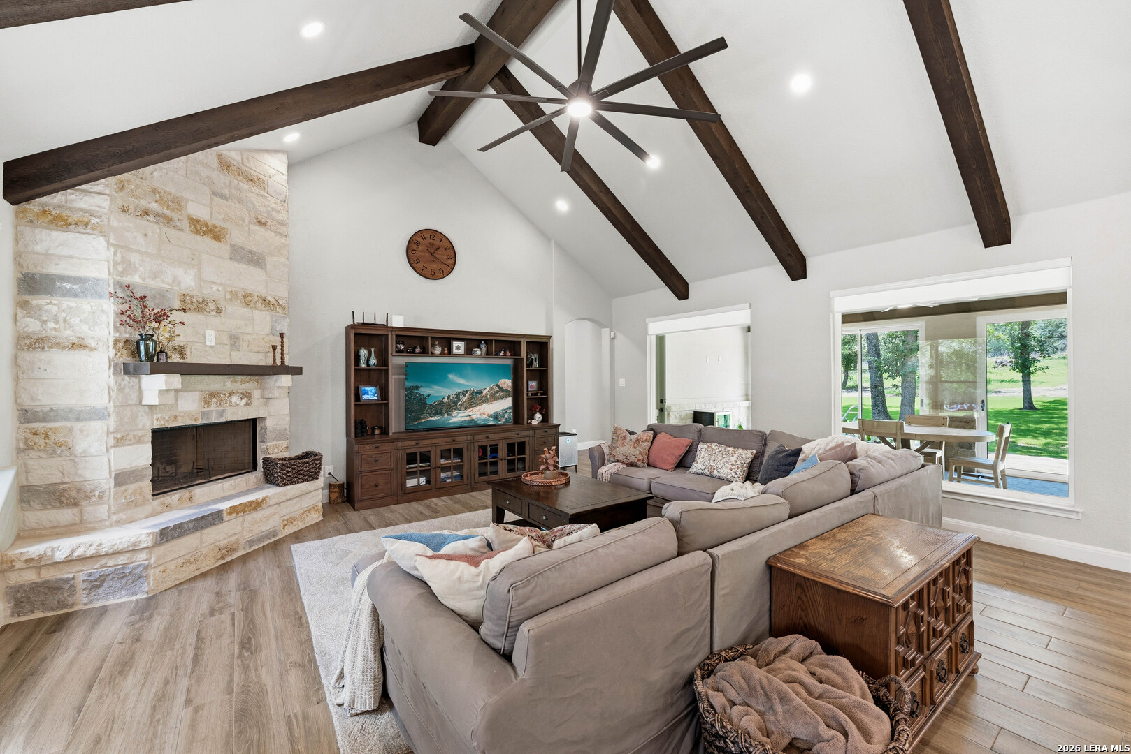 125 N Tranquility Drive La Vernia TX 78121