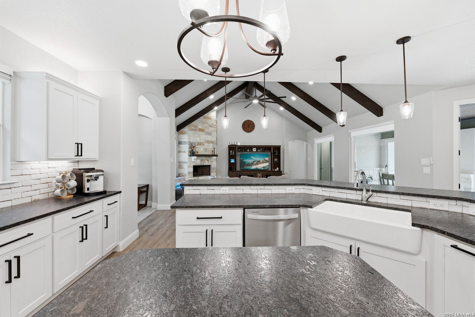 125 N Tranquility Drive La Vernia TX 78121