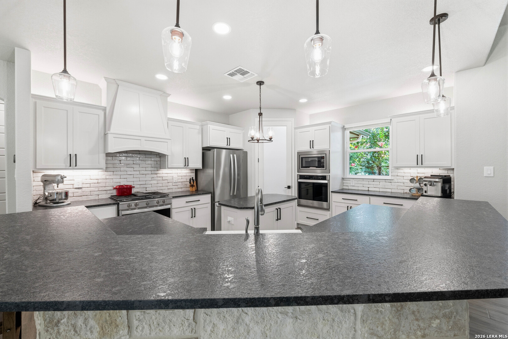 125 N Tranquility Drive La Vernia TX 78121