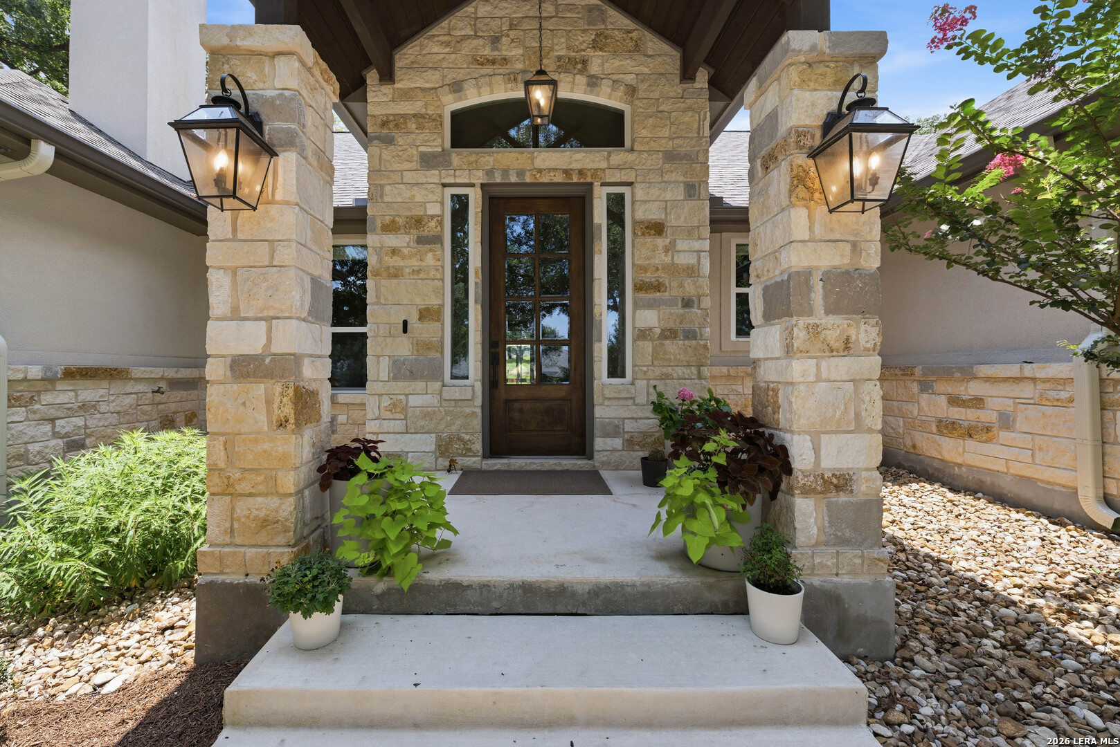 125 N Tranquility Drive La Vernia TX 78121
