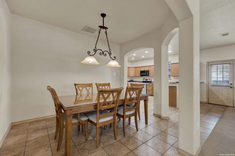 3411 Zachary Seguin TX 78155