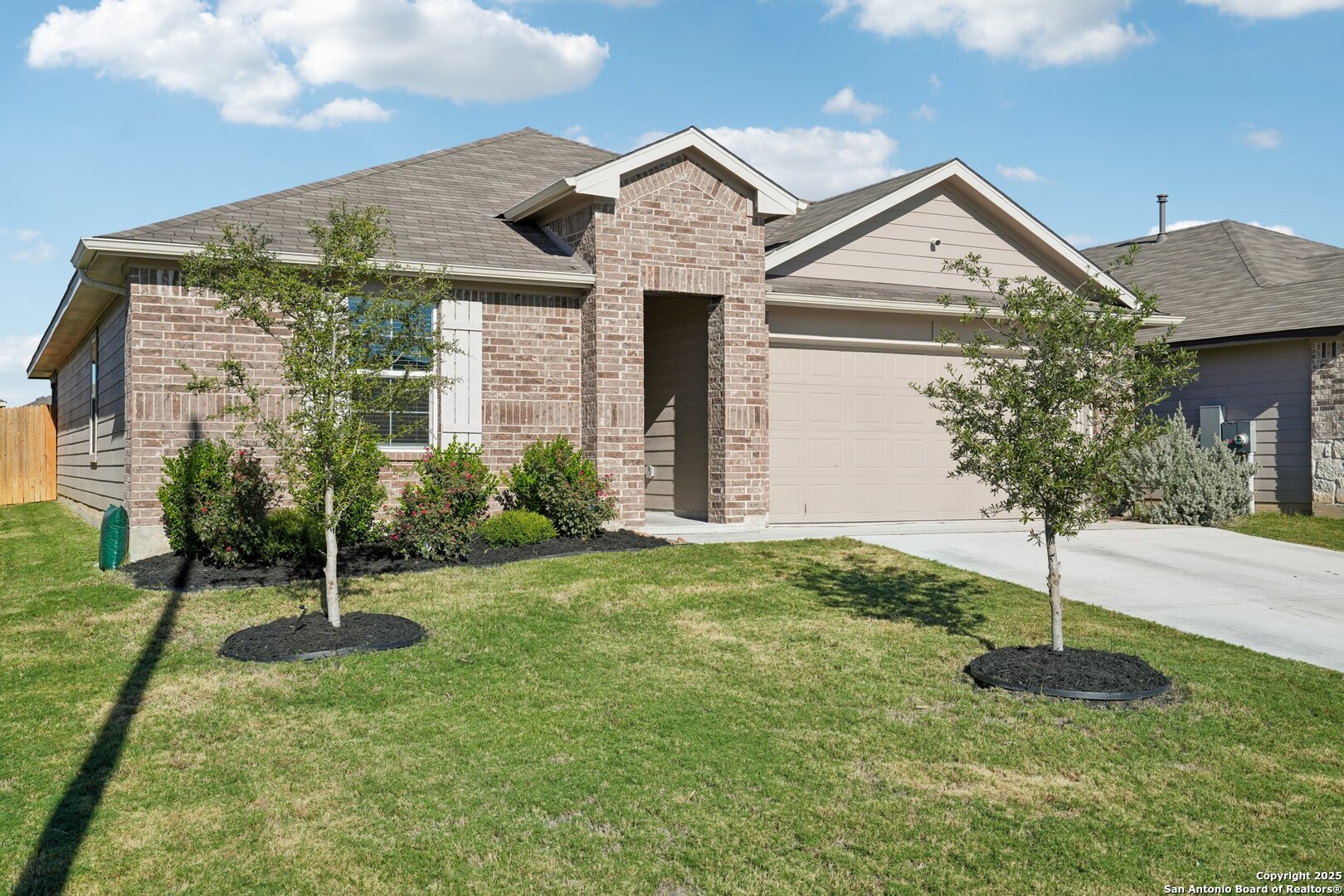 1428 Redwood Creek Seguin TX 78155
