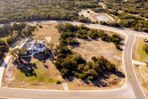 102 Jackson Creek Canyon Lake TX 78133