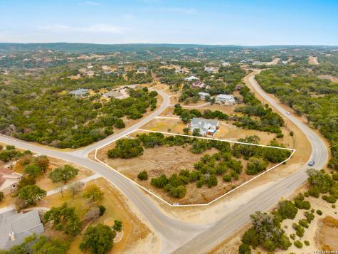 102 Jackson Creek Canyon Lake TX 78133