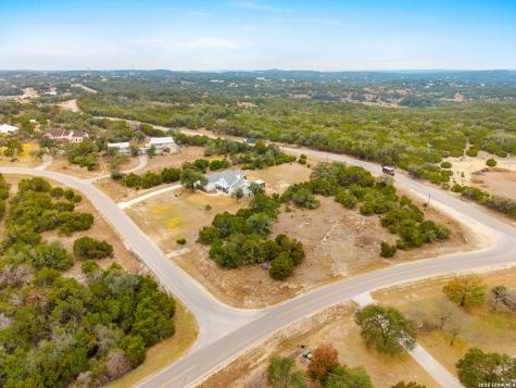 102 Jackson Creek Canyon Lake TX 78133