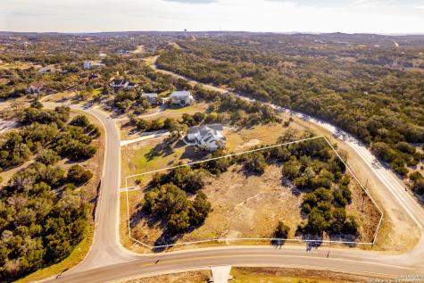 102 Jackson Creek Canyon Lake TX 78133