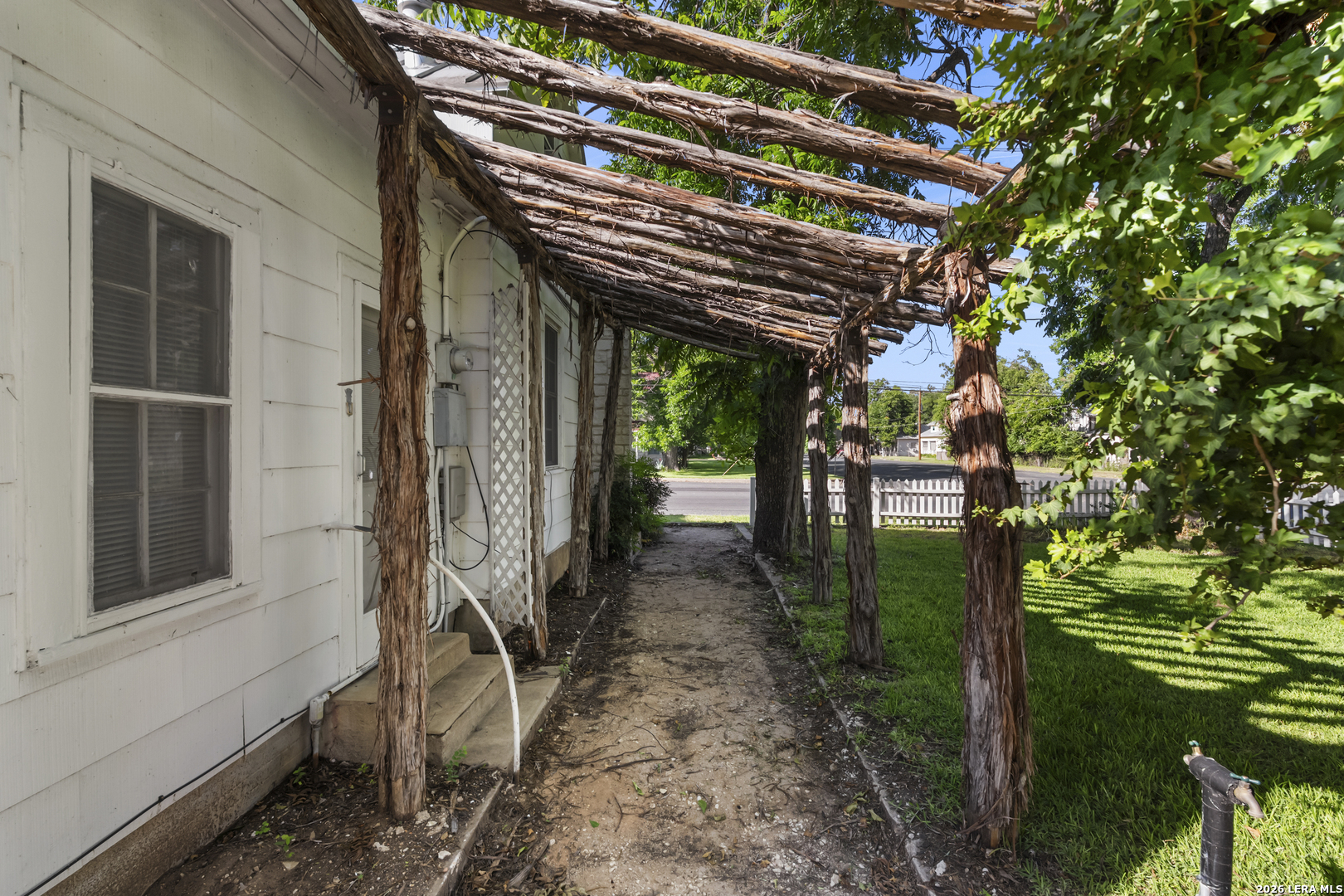 501 W Creek Street Fredericksburg TX 78624