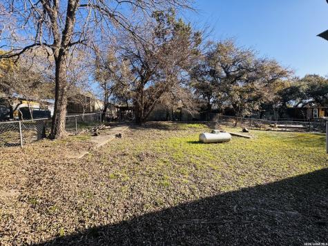 427 Spanish Oak Canyon Lake TX 78133
