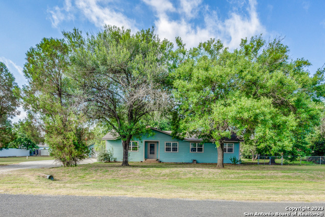 9450 Hedge Grove San Antonio TX 78263