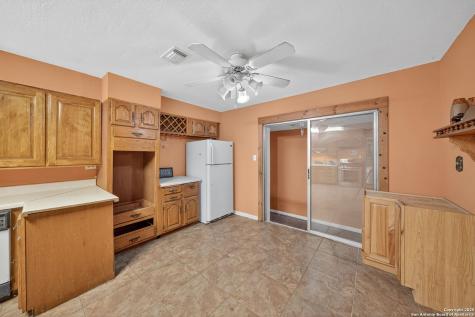 1703 San Casimiro San Antonio TX 78214