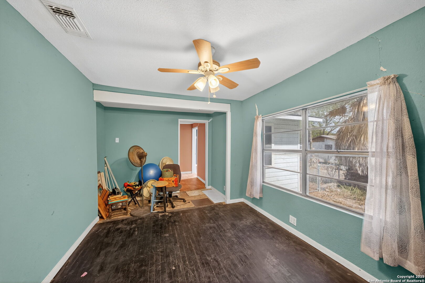 1703 San Casimiro San Antonio TX 78214
