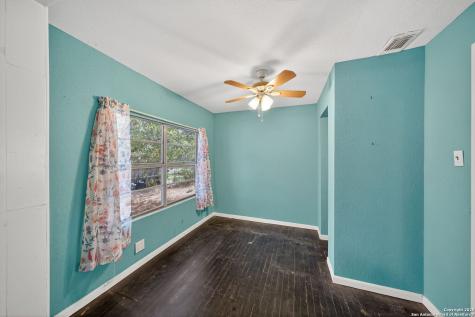 1703 San Casimiro San Antonio TX 78214