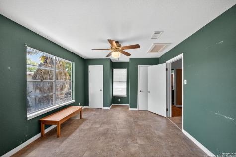 1703 San Casimiro San Antonio TX 78214