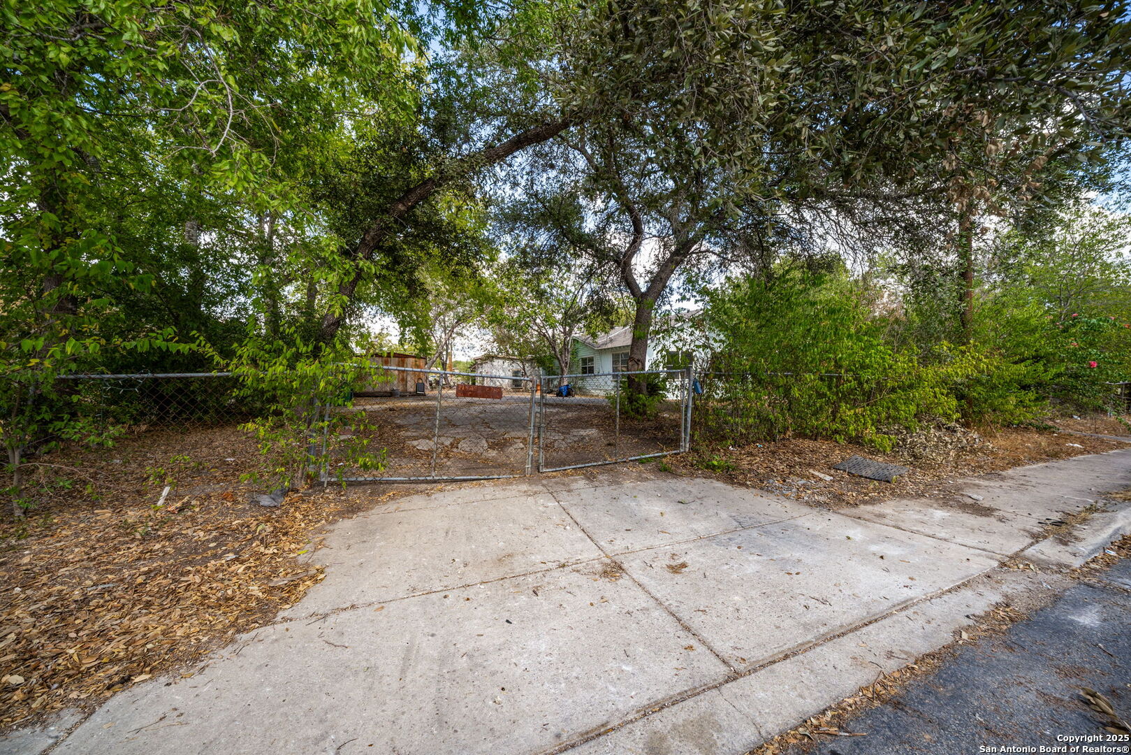 1703 San Casimiro San Antonio TX 78214