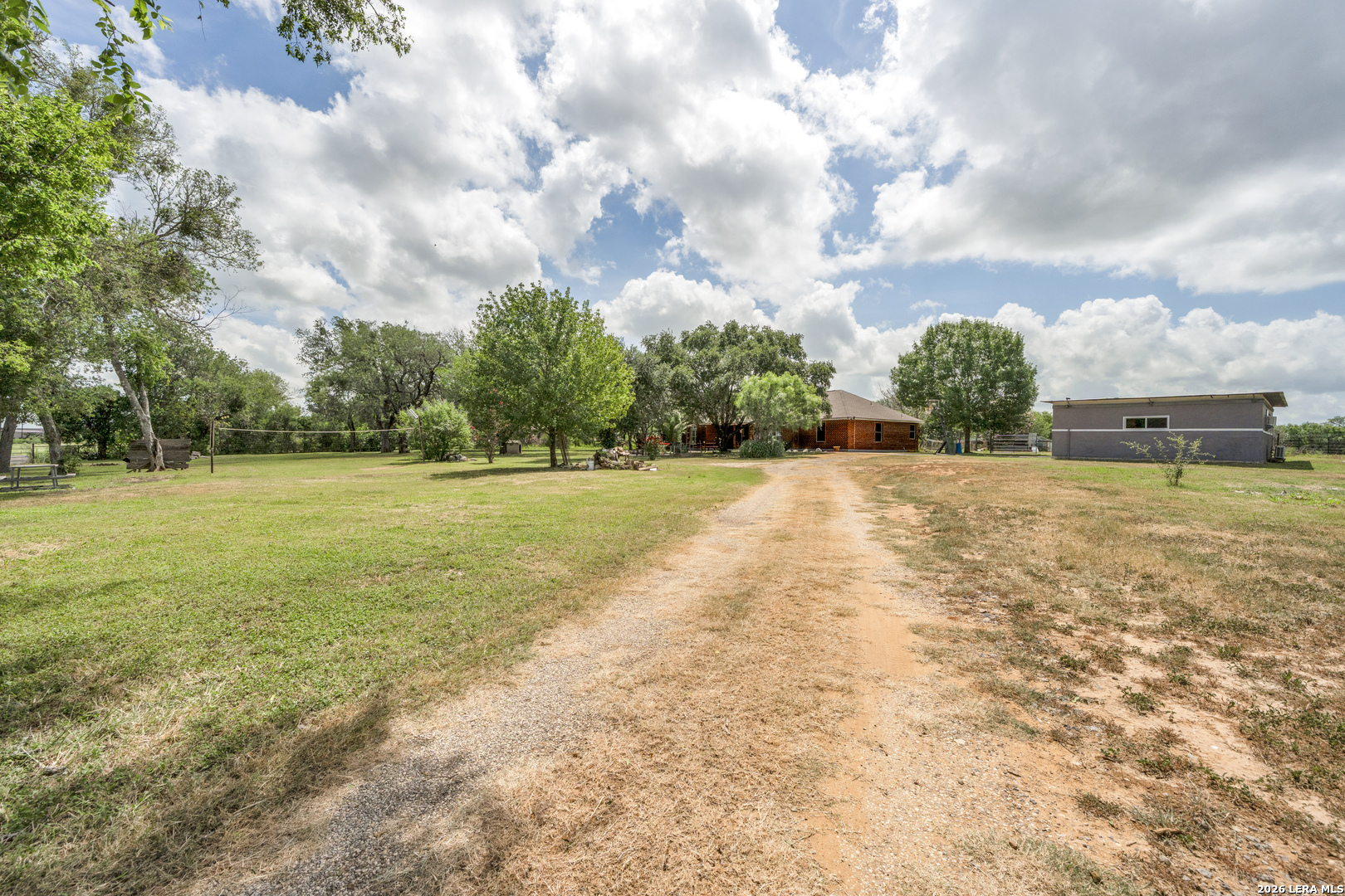 12630 Fm 1346 St Hedwig TX 78152