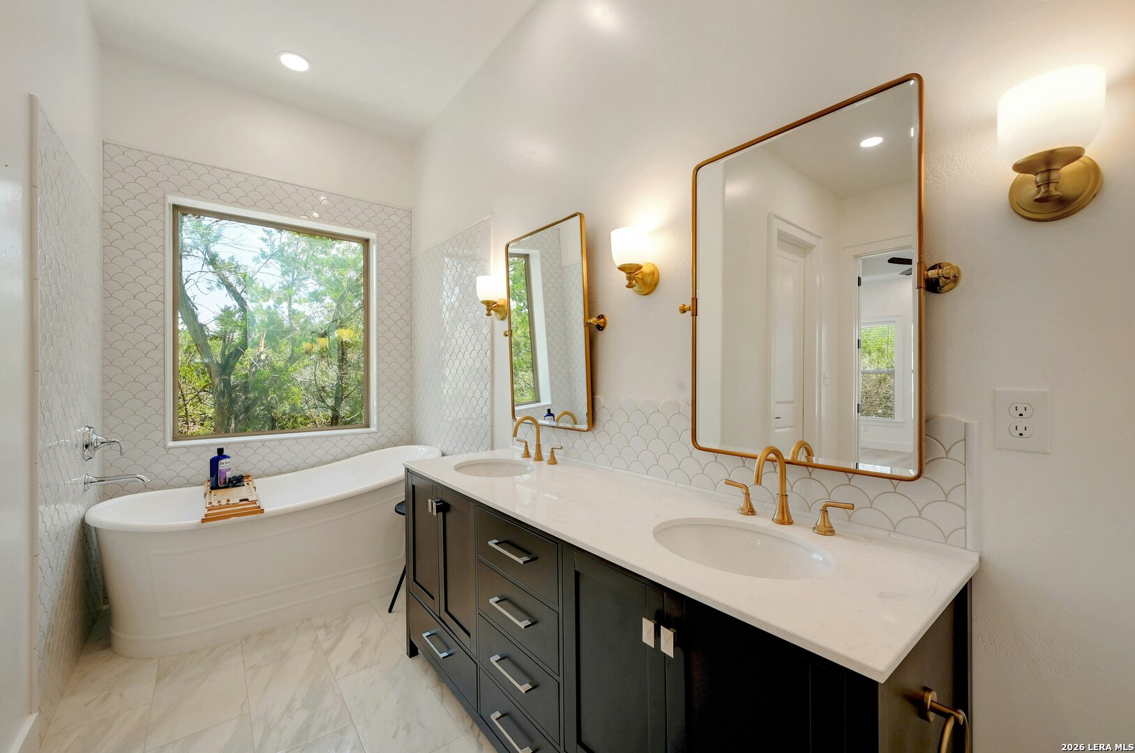 2 Cherokee Trail Wimberley TX 78676