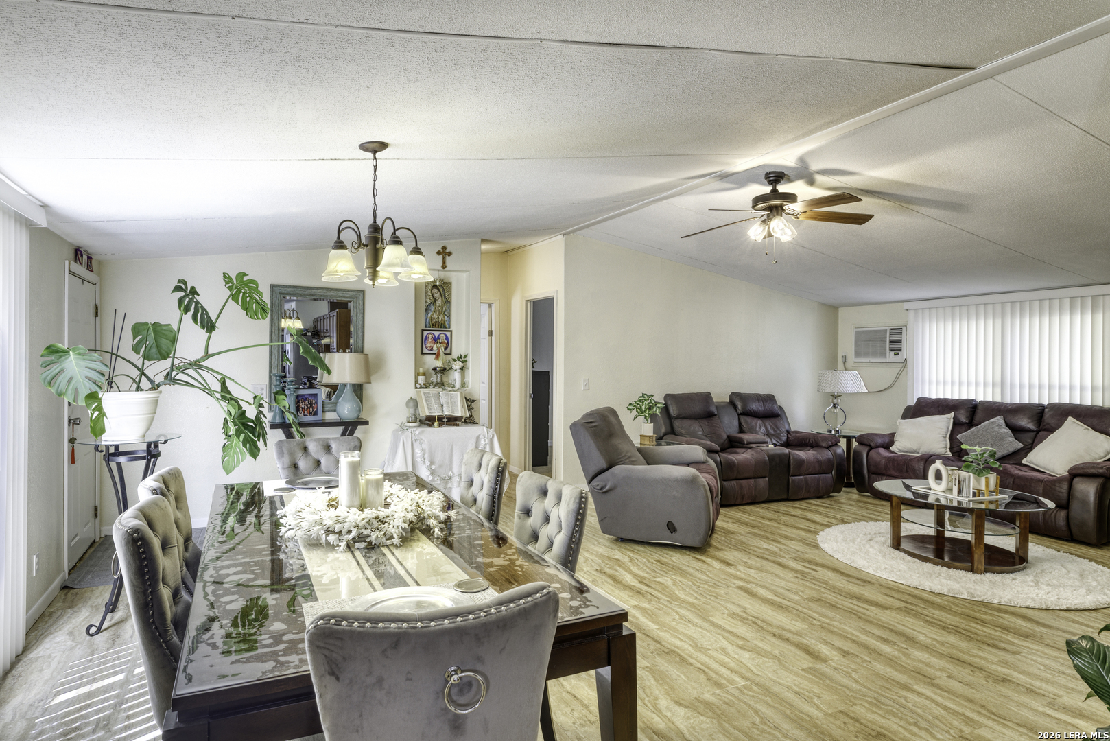 609 County Road 4647 Hondo TX 78861