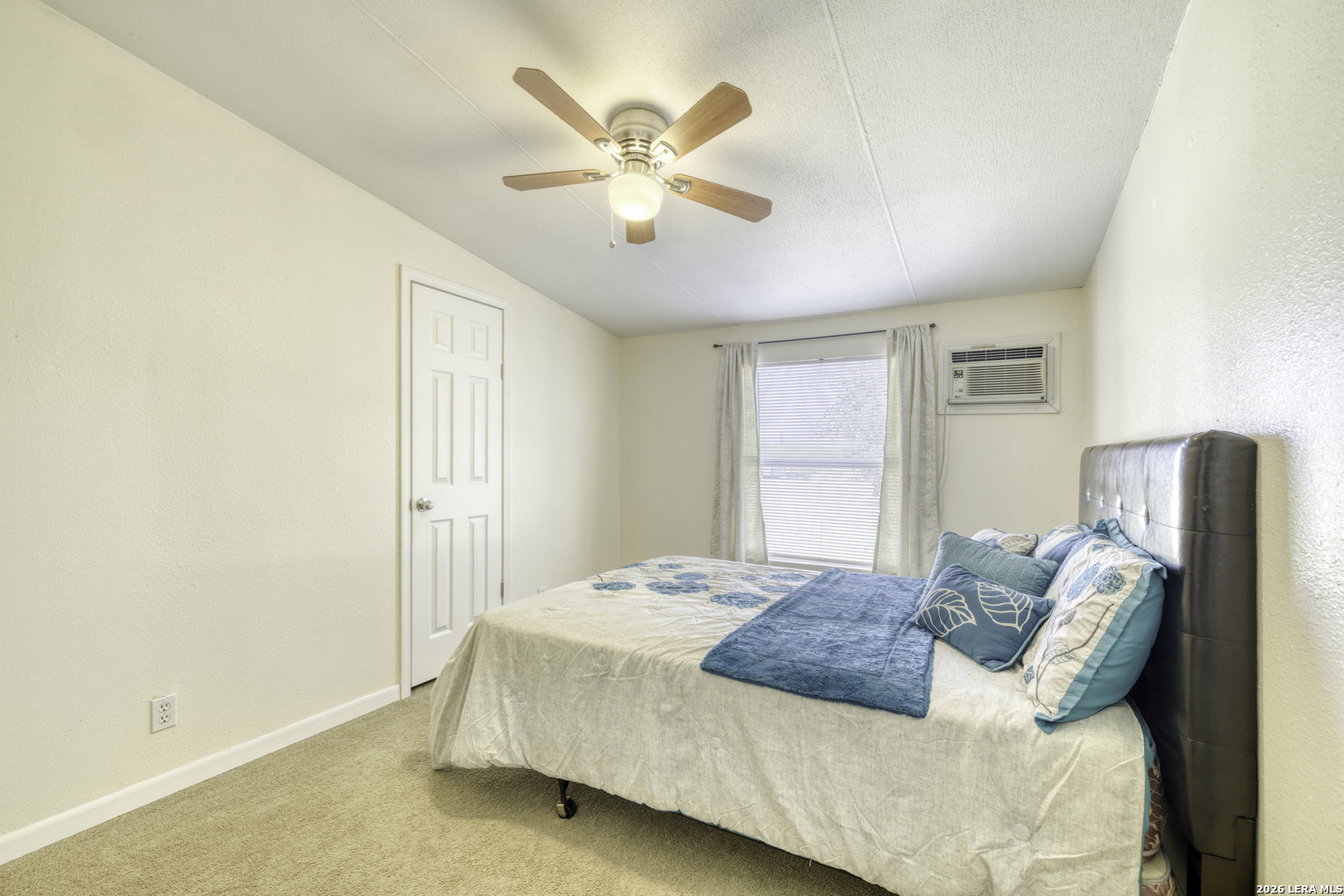 609 County Road 4647 Hondo TX 78861