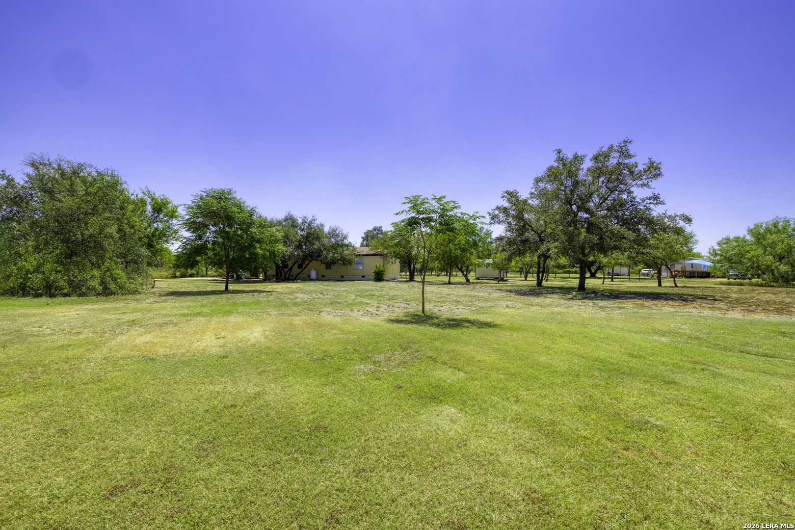 609 County Road 4647 Hondo TX 78861
