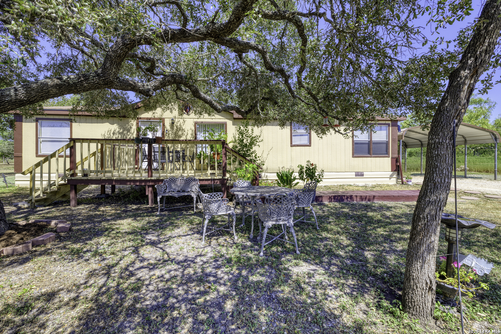 609 County Road 4647 Hondo TX 78861