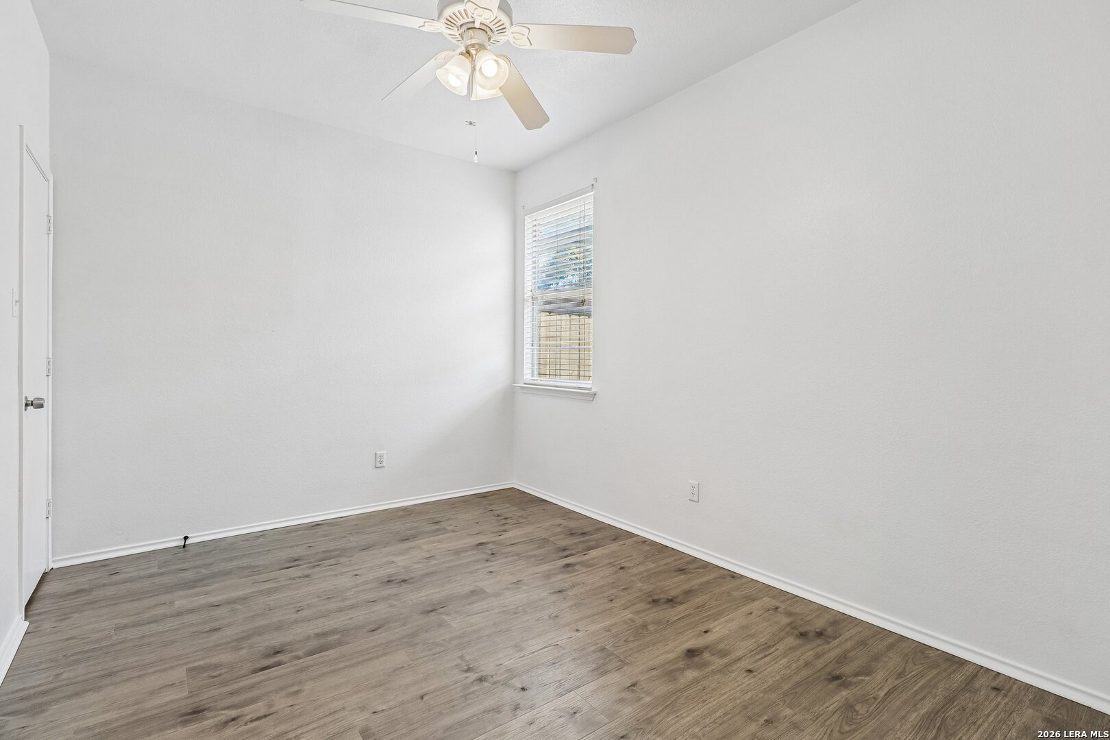 2804 Don Hill Lane Taylor TX 76574