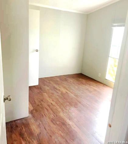 315 Forest Creek Road Devine TX 78016