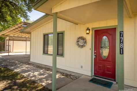 7781 Green Valley Road Marion TX 78124