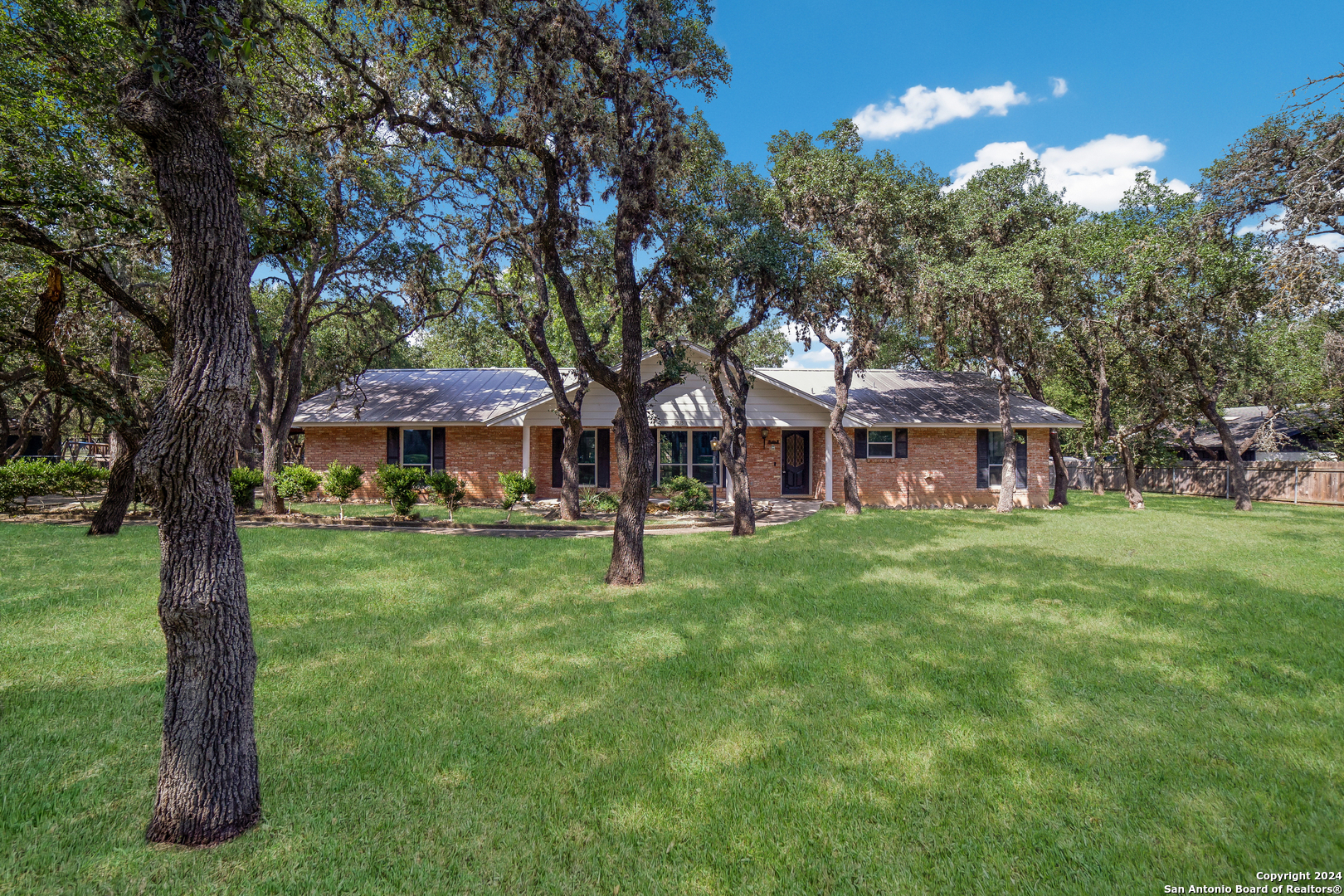 8815 Shoshoni Trail San Antonio TX 78255
