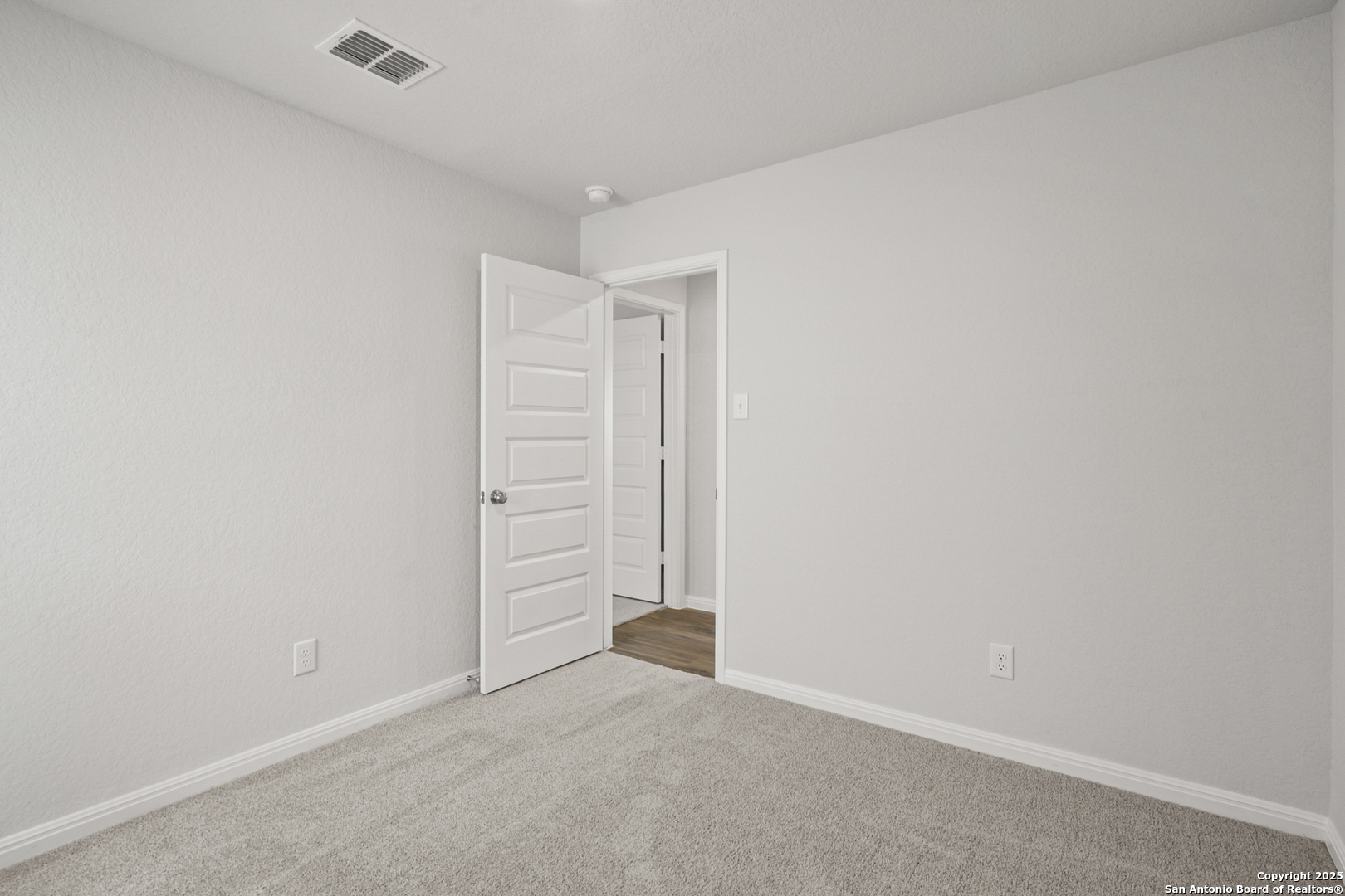 14962 Fischer Garden San Antonio TX 78253